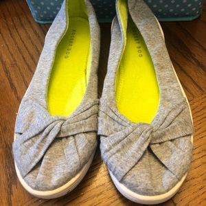Grey Rocket Dog Flats Size 8